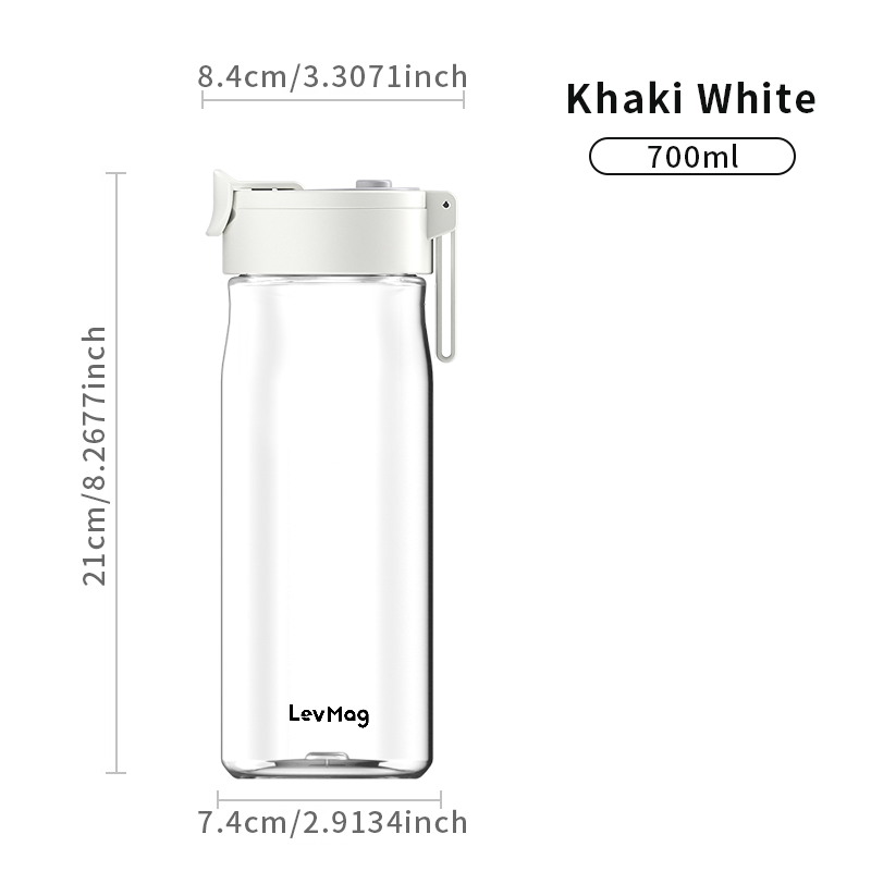 Drinking vessels&Empty bottle&Plastic cups